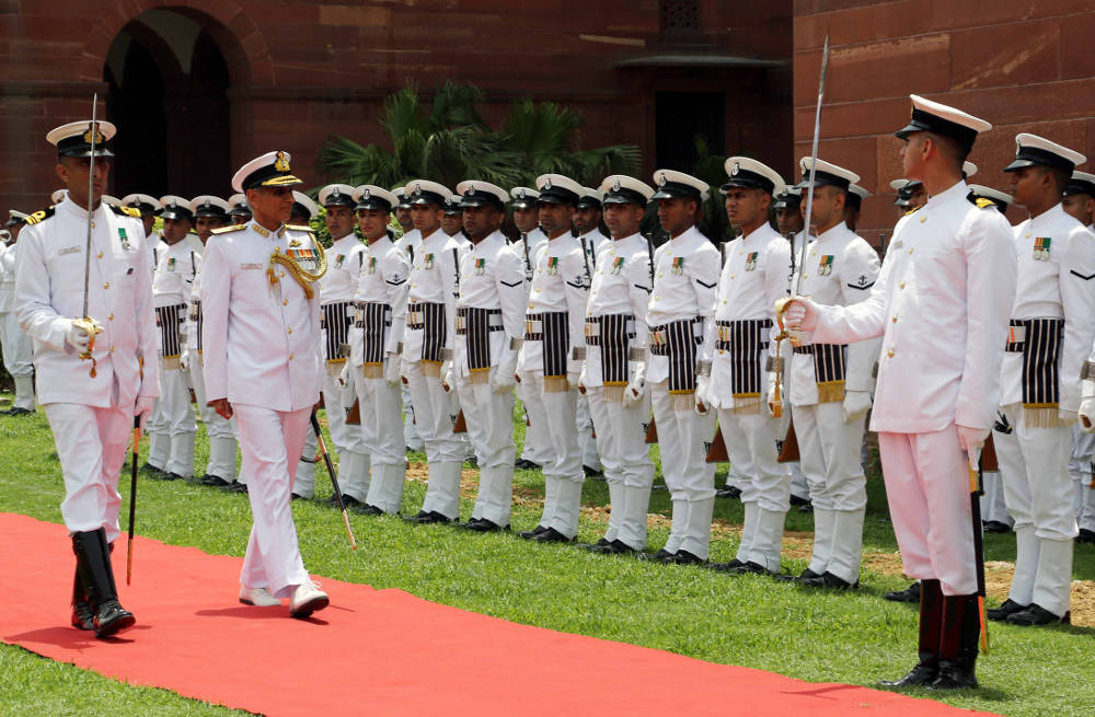 नौसेना उप प्रमुख करमबीर सिंह, एवीएसएम ने नौसैनिक कर्मचारी के उप प्रमुख का कार्यभार संभाला