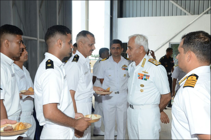 Chief of the Naval Staff visits INS Parundu