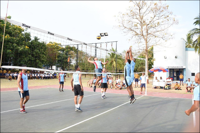 आईएनएस चिल्का में बैच 01/2018 के लिए अंतर डिवीजनल वॉलीबॉल चैंपियनशिप आयोजित