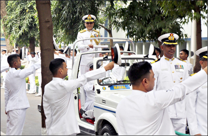 Rear Admiral Sanjay Mahindru takes over as Flag Officer Commanding Maharashtra Naval Area