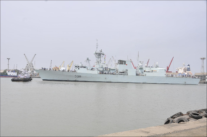 Canadian Ship (HMCS) Winnipeg visits Mumbai