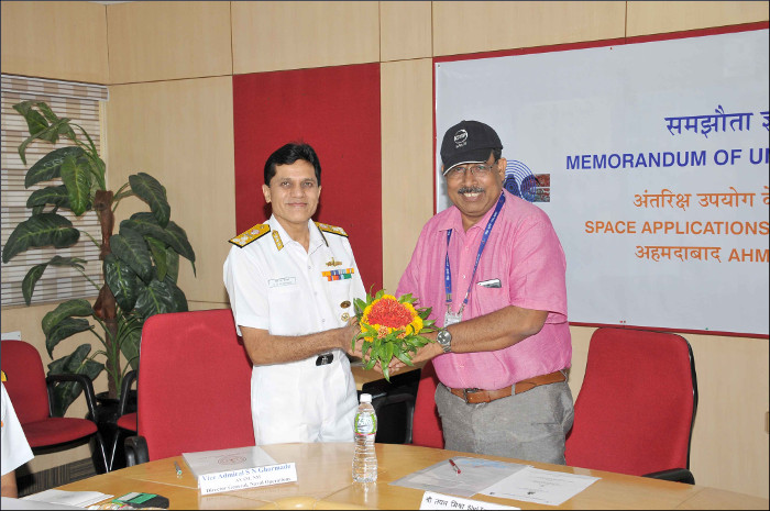 Indian Navy and Space Application Centre, Ahmedabad Sign Memorandum of Understanding