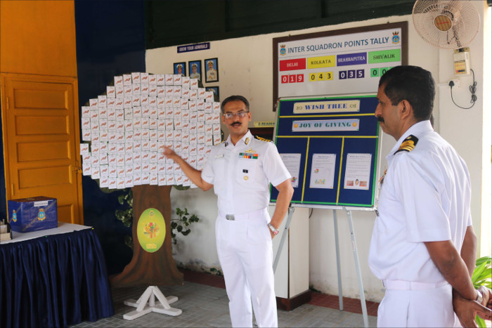 दक्षिणी नौसेना कमान में 'उपहार देने का उत्सव - दान उत्सव'