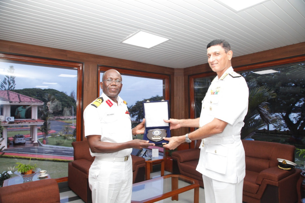 तंजानिया नौसेना के कमांडर रियर एडमिरल आर एस लसवाई की भारत यात्रा (29 अगस्त से 02 सितंबर 16)
