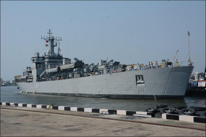 भारतीय नौसेना जहाज मगर का दक्षिणी नौसेना कमान में शामिल होना