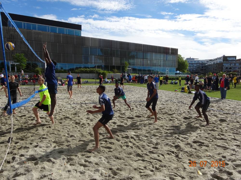 Crew Games - Beach Volley Ball