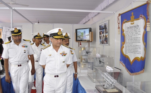 Vice Admiral Satish Soni, Flag Officer Commanding in Chief Southern Naval Command visiting the Navy fest stalls
