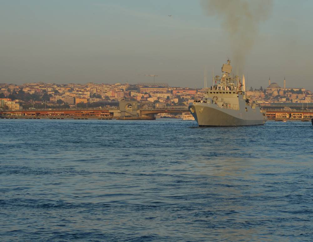 INS Trikand entering Istanbul Harbour