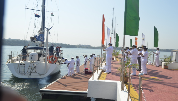 गोवा से बंगाल की खाड़ी अपतटीय नौकायन अभियान को हरी झंडी