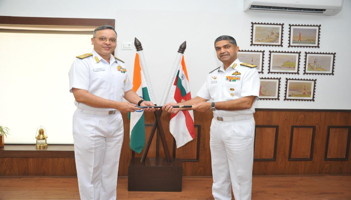 Rear Admiral Rajesh Pendharkar Assumes Charge as Flag Officer Commanding Maharashtra Naval Area