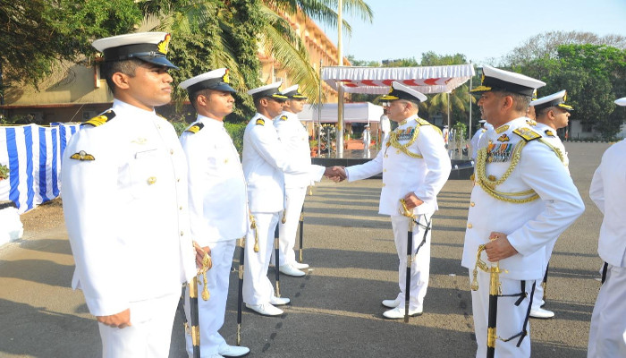 रियर एडमिरल राजेश पेंढारकर ने महाराष्ट्र नौसेना क्षेत्र के फ्लैग ऑफिसर कमांडिंग का कार्यभार संभाला