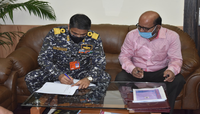 Contract Signing With M/s Suryadipta Projects Private Limited, Thane for Acquisition of Eleven Ammunition cum Torpedo cum Missile Barge for Indian Navy
