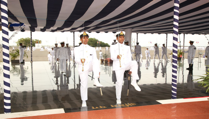 पासींग आउट परेड - औटम टर्म 2019 का भारतीय नौसेना अकादमी, एज़्हिमाला में आयोजन