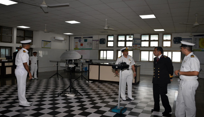 ब्रिड्जस ऑफ़ फ्रेंडशिप - क़तर नौसेना अकादमी के कमांडेंट, स्टाफ ब्रिगेडियर खालिद नासेर अल हजीरी का भारतीय नौसेना अकादमी का दौरा