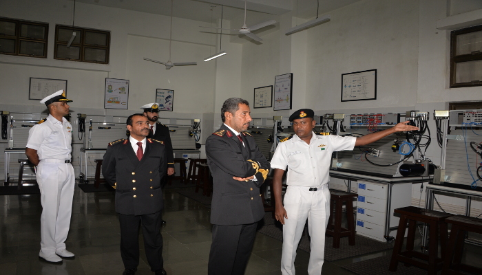 ब्रिड्जस ऑफ़ फ्रेंडशिप - क़तर नौसेना अकादमी के कमांडेंट, स्टाफ ब्रिगेडियर खालिद नासेर अल हजीरी का भारतीय नौसेना अकादमी का दौरा