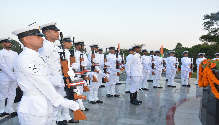 भारतीय नौसेना अकादमी, एझिमाला में गणतंत्र दिवस परेड का आयोजन
