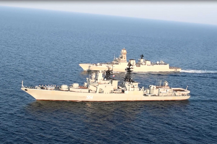 Indian Navy PASSEX with Russian Navy