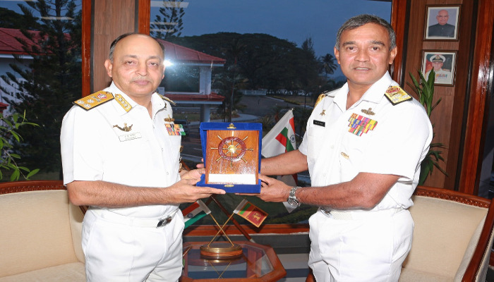 Visit of Commander Sri Lanka Navy to Southern Naval Command