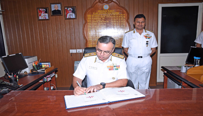 Rear Admiral Rajesh Pendharkar, AVSM, VSM Assumes Charge as Flag Officer Sea Training, Kochi