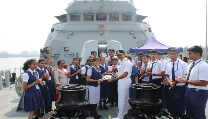 A Gesture of Gratitude by School Children to the Navy