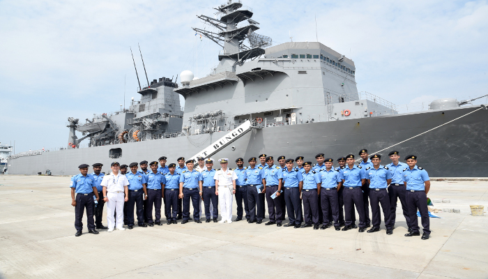 जापानी नौसेना पोतों का कोच्चि दौरा