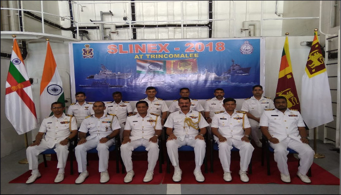 स्लिनेक्स-18 के लिए श्रीलंका के त्रिंकोमाली में भारतीय नौसेना के पोत
