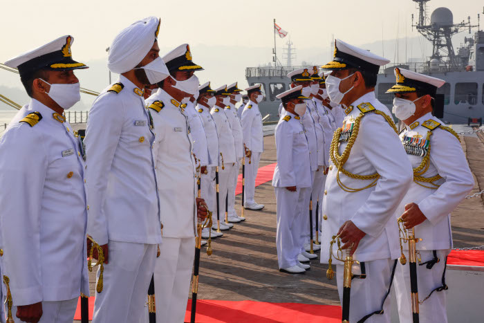Rear Admiral Tarun Sobti, VSM Takes Over as Flag Officer Commanding Eastern Fleet (FOCEF)