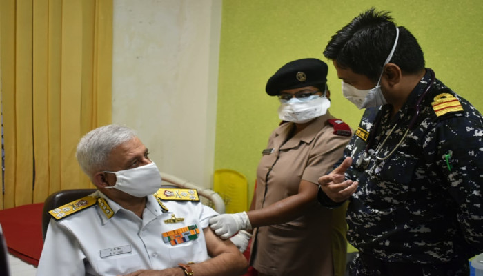 भारतीय नौसेना ने सीमावर्ती रक्षा कर्मियों का कोविड 19 टीकाकरण शुरू किया