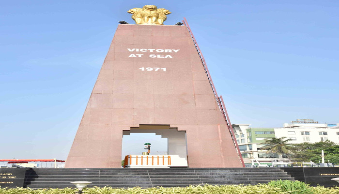 Homage Paid to Kargil Braves at the War Memorial at Visakhapatnam