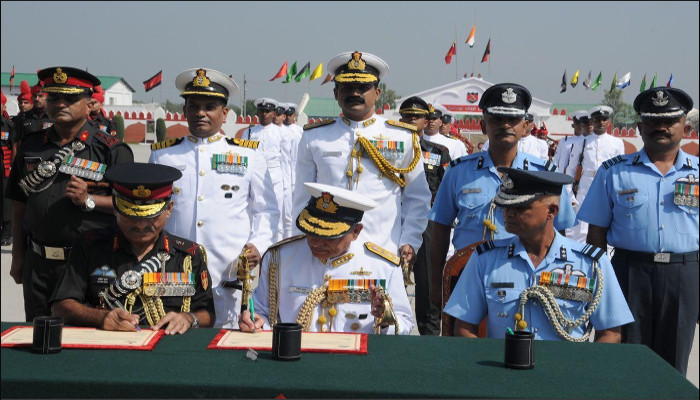Affiliation Ceremony of INS Kochi with JAK LI Regiment
