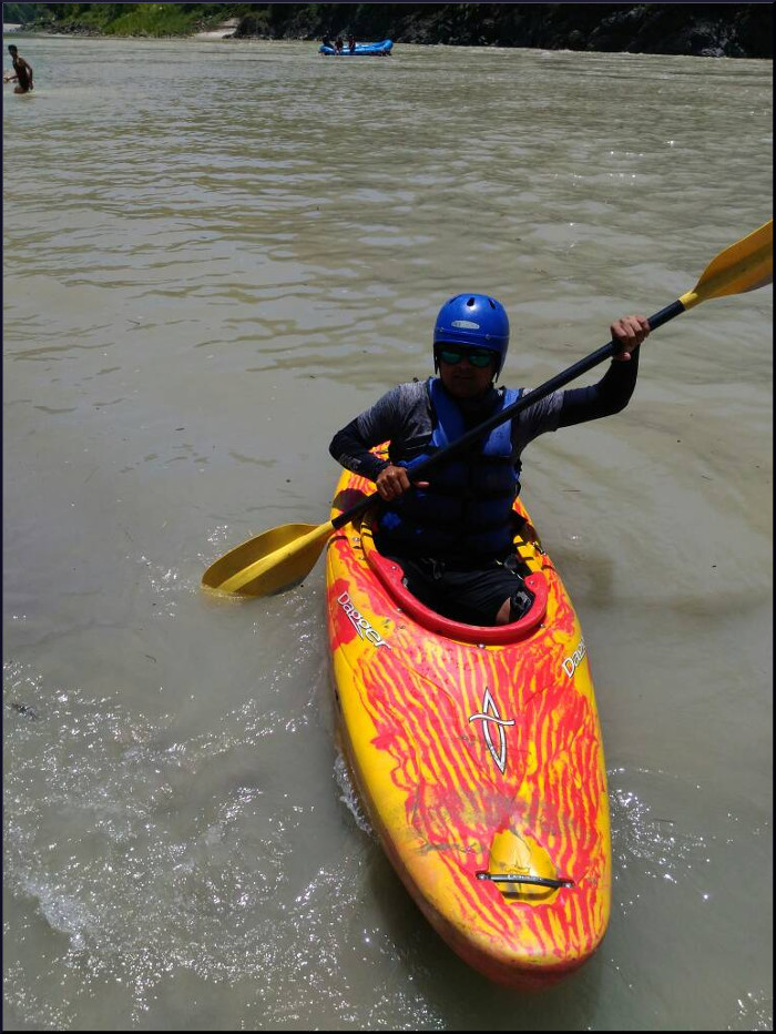 River Guide and Kayaking course