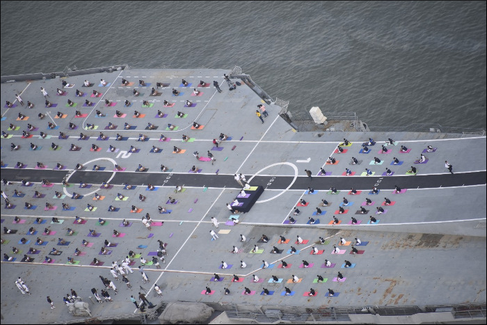 Western Naval Command celebrates 4th International Day of Yoga - 2018